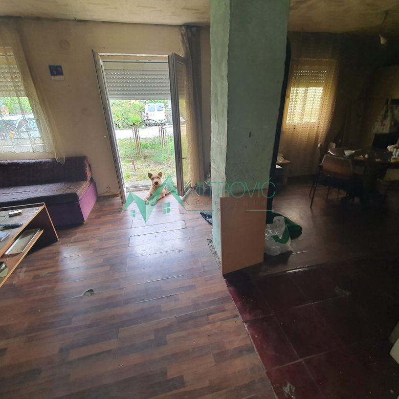 Kuća na prodaju, Kać, Novi Sad, 161m², 111.240 €