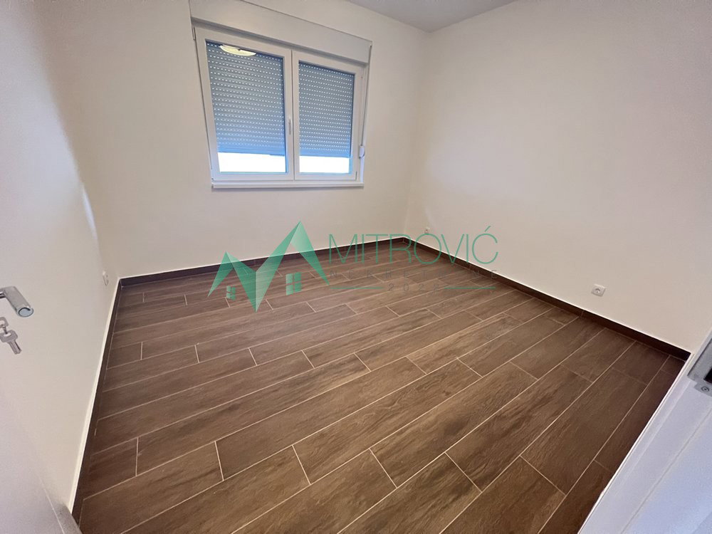kuce-klisa-3000104-zu17f Kuća na prodaju, Klisa, Novi Sad, 172m², 179.000 €