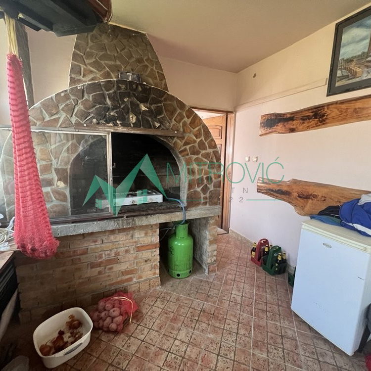 Kuća na prodaju, Klisa, Novi Sad, 260m², 283.250 €