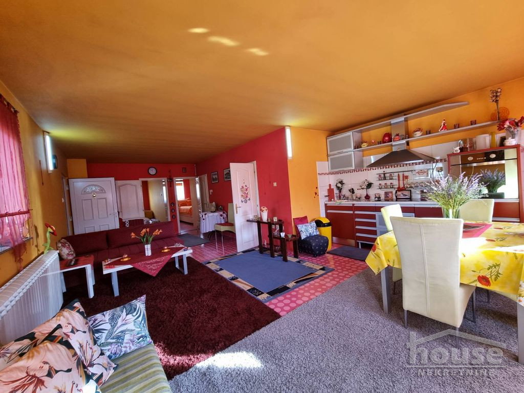 kuce-klisa-vidovdansko-naselje-3091173-1heq9 Kuća na prodaju, Klisa, Novi Sad, 163m², 1. sprat, 180.000 €