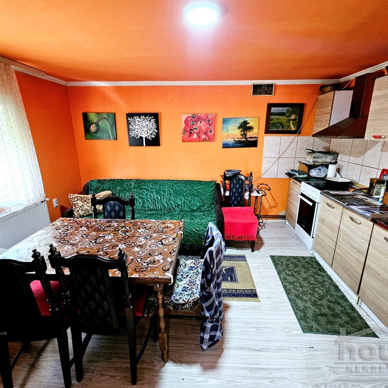 Kuća Prodaja Novi Sad  220 m2