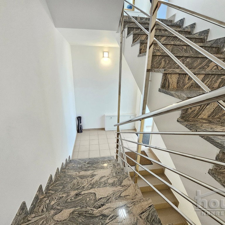 Kuća na prodaju, Lipov Gaj, Novi Sad, 970m², 950.000 €
