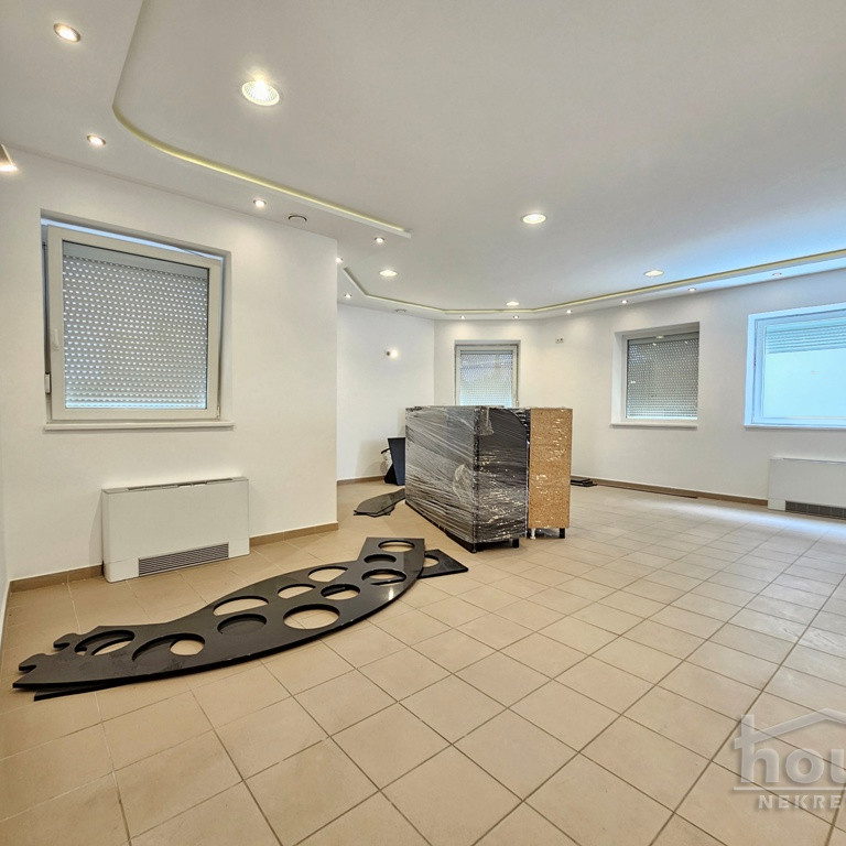 Kuća Prodaja Novi Sad  970 m2