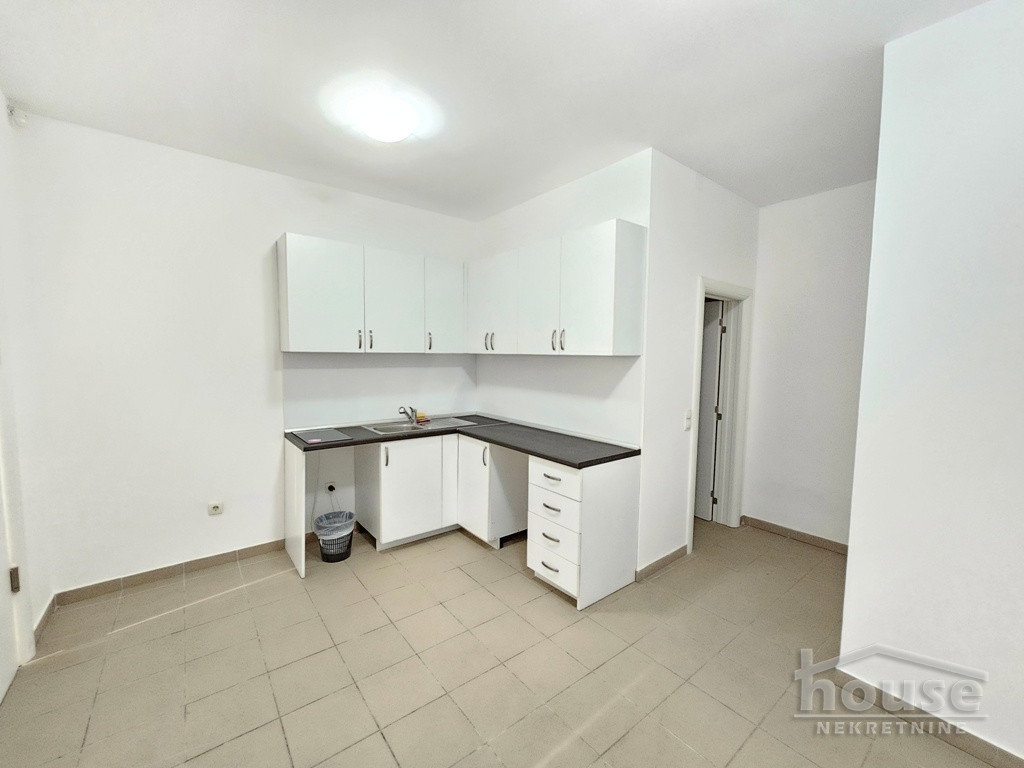 kuce-lipov-gaj-3046192-gbmbp Kuća na prodaju, Lipov Gaj, Novi Sad, 970m², 950.000 €