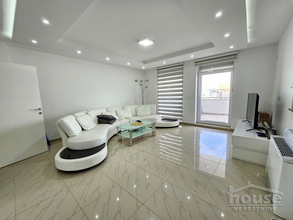 kuce-lipov-gaj-3046192-iewij Kuća na prodaju, Lipov Gaj, Novi Sad, 970m², 950.000 €