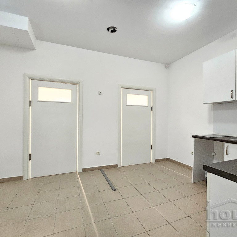 Kuća na prodaju, Lipov Gaj, Novi Sad, 970m², 950.000 €