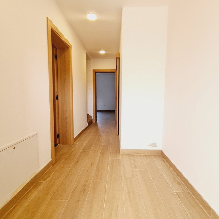 Kuća na prodaju, Mišeluk, Novi Sad, 151m², 1. sprat, 362.400 €