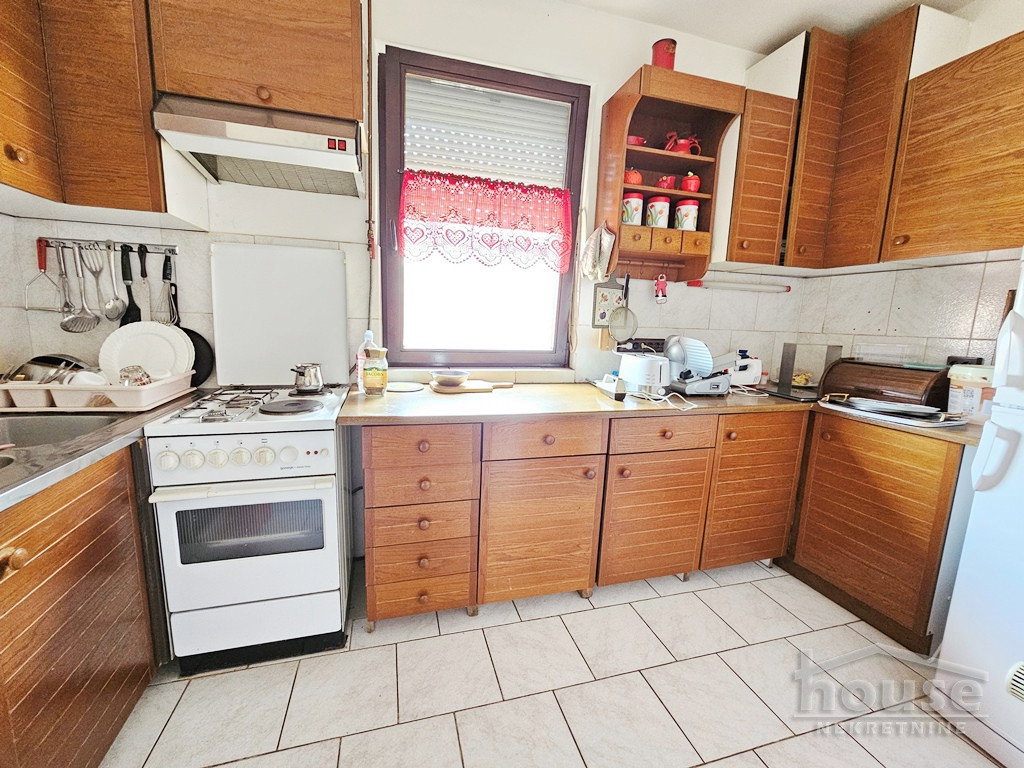 Kuća Prodaja Novi Sad Kuća Prodaja Novi Sad 395 m2