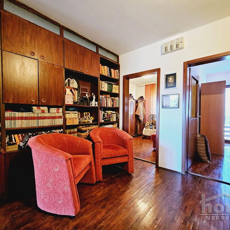 Kuća na prodaju, Petrovaradin, Novi Sad, 264m², 290.000 €