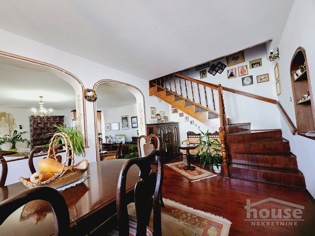kuce-petrovaradin-3046080-d5lbc Kuća na prodaju, Petrovaradin, Novi Sad, 264m², 290.000 €
