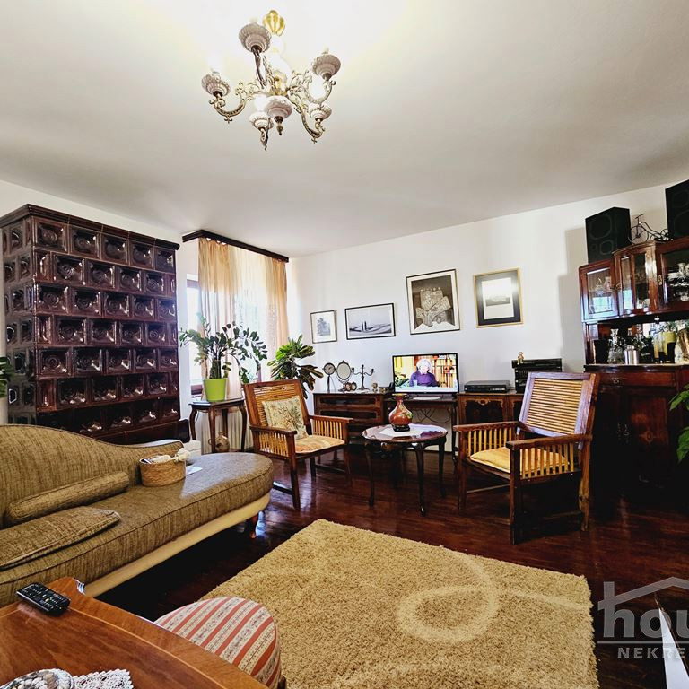 Kuća Prodaja Novi Sad  264 m2
