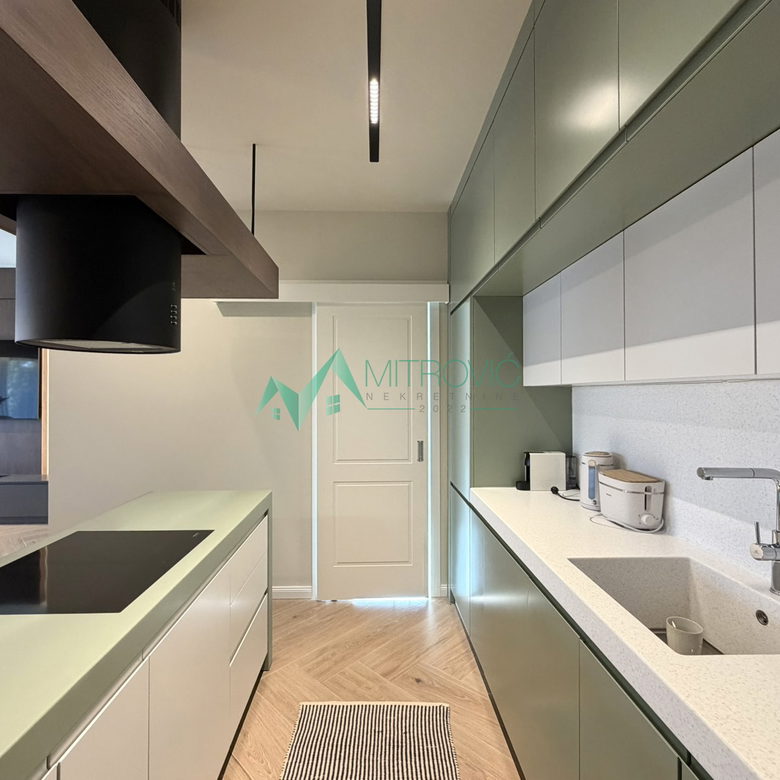 Kuća na prodaju, Popovica, Novi Sad, 182m², 562.380 €