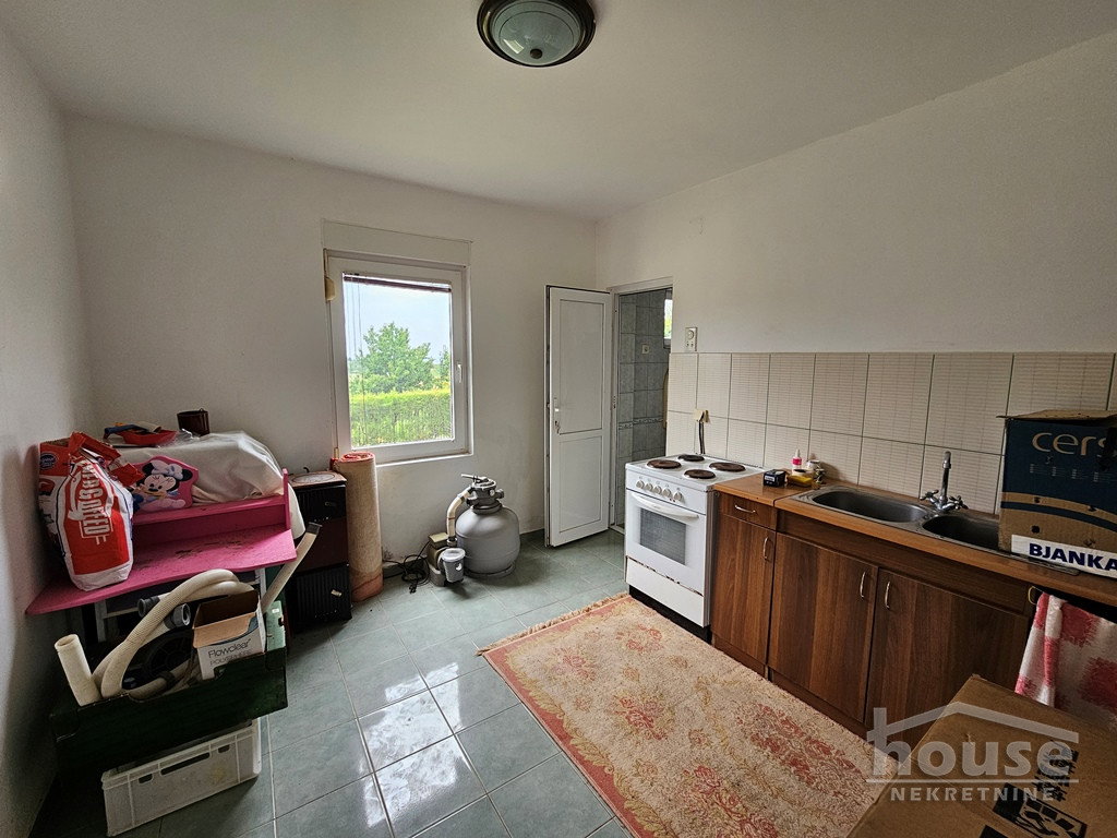 kuce-popovica-3046280-jjqep Kuća na prodaju, Popovica, Novi Sad, 388m², 1. sprat, 750.000 €