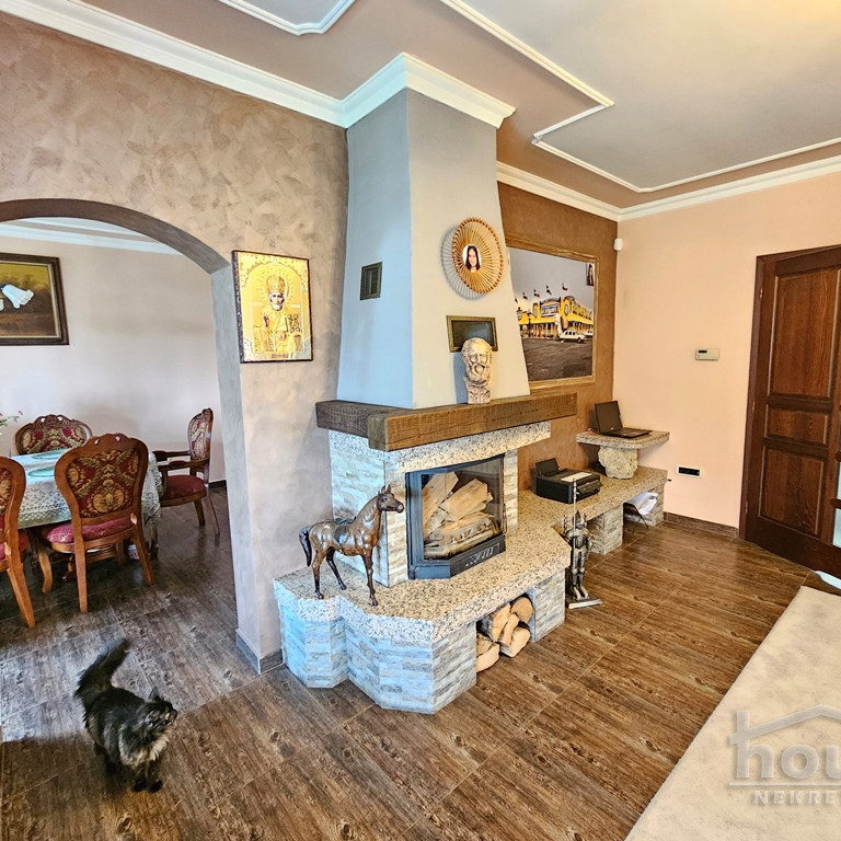 Kuća Prodaja Novi Sad  388 m2