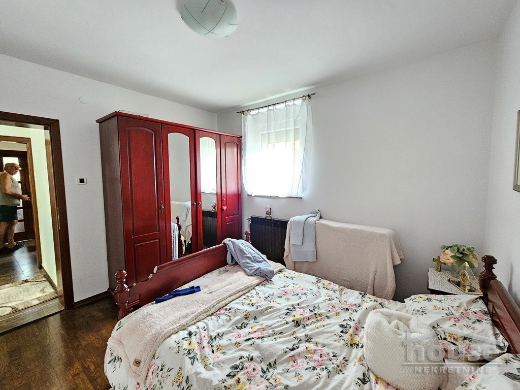 kuce-popovica-3046280-wfeir Kuća na prodaju, Popovica, Novi Sad, 388m², 1. sprat, 750.000 €