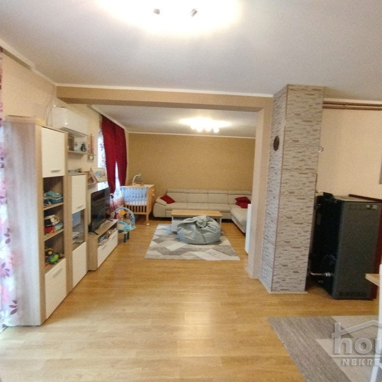 Kuća Prodaja Novi Sad  181 m2