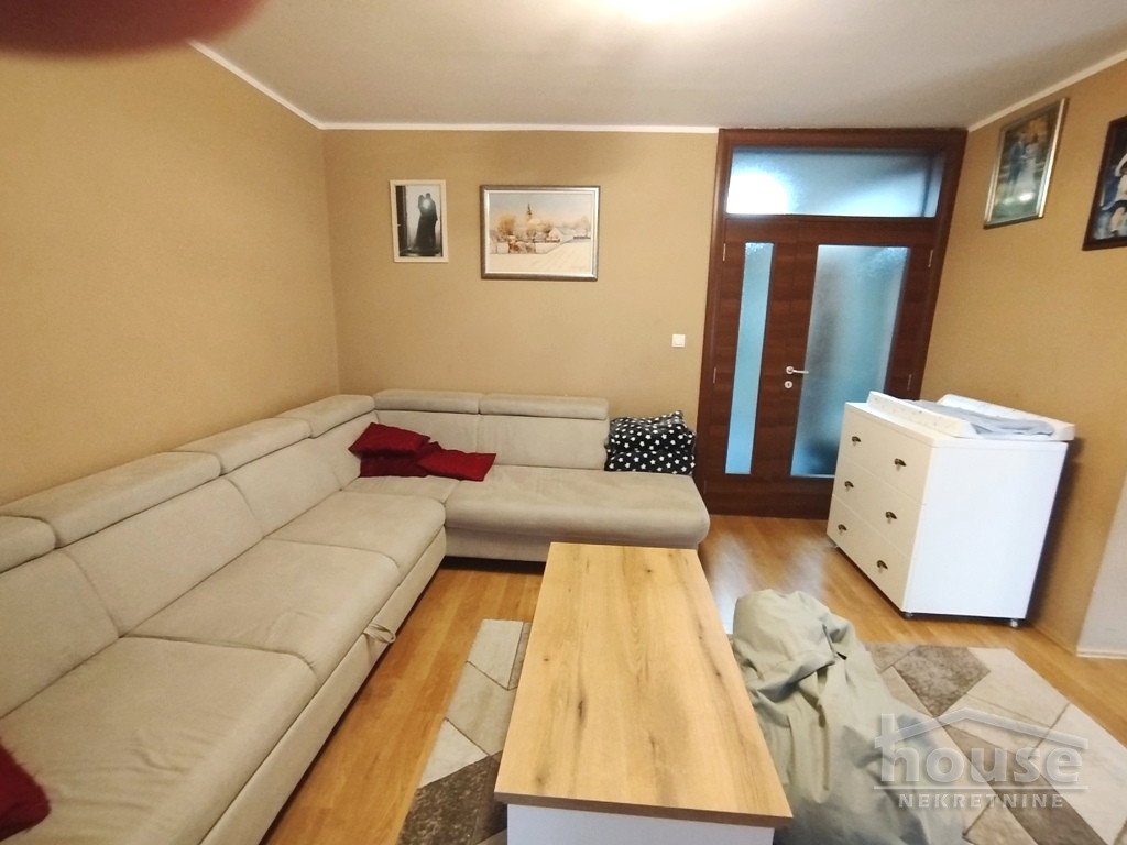 kuce-rumenaCki-put-3046520-cmlqa Kuća na prodaju, Sajlovo, Novi Sad, 181m², 1. sprat, 216.500 €