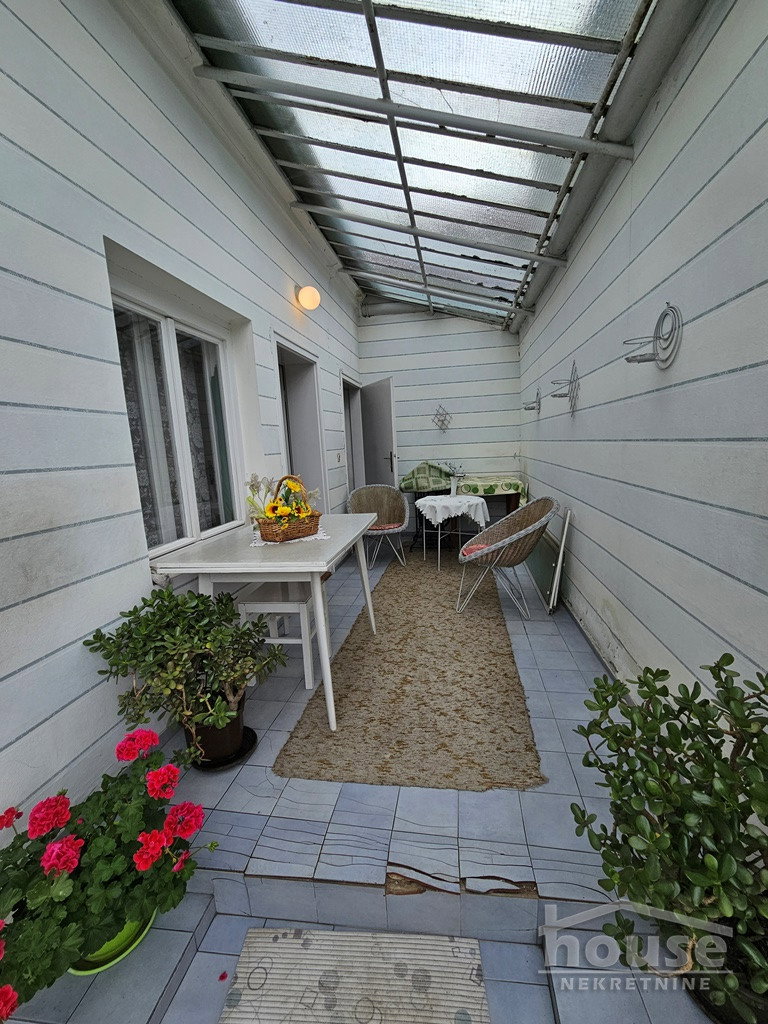 kuce-salajka-3046602-0t0aa Kuća na prodaju, Salajka, Novi Sad, 172m², Prizemlje, 325.000 €