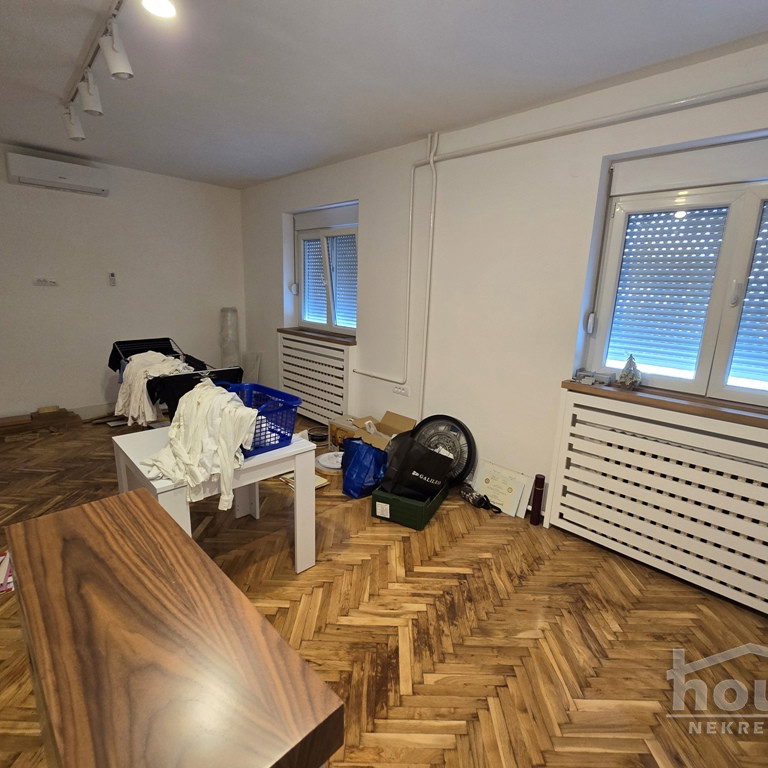 Kuća Prodaja Novi Sad  266 m2