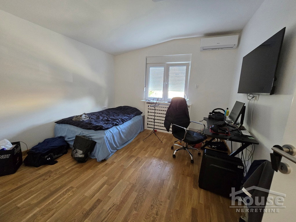 Kuća na prodaju, Salajka, Novi Sad, 266m², 350.000 €
