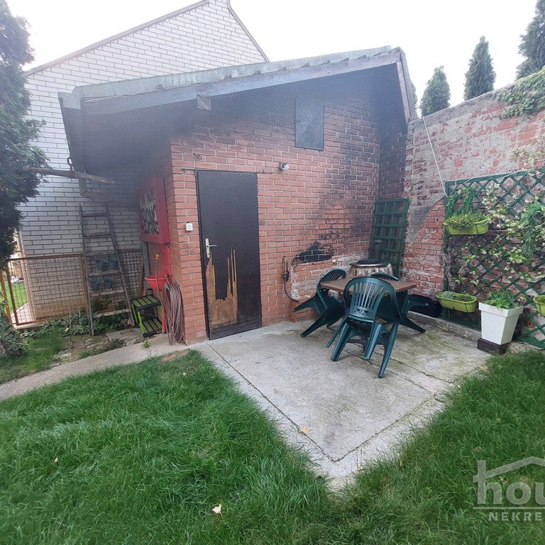 Kuća na prodaju, Sremska Kamenica, Novi Sad, 230m², Prizemlje, 226.000 €