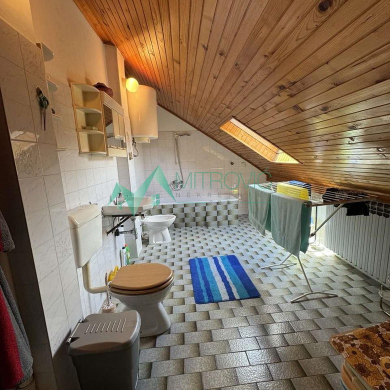 Kuća na prodaju, Sremski Karlovci, 114m², 257.500 €