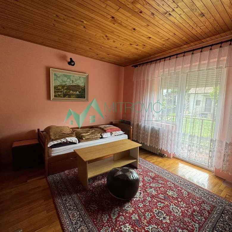 Kuća na prodaju, Sremski Karlovci, 114m², 257.500 €