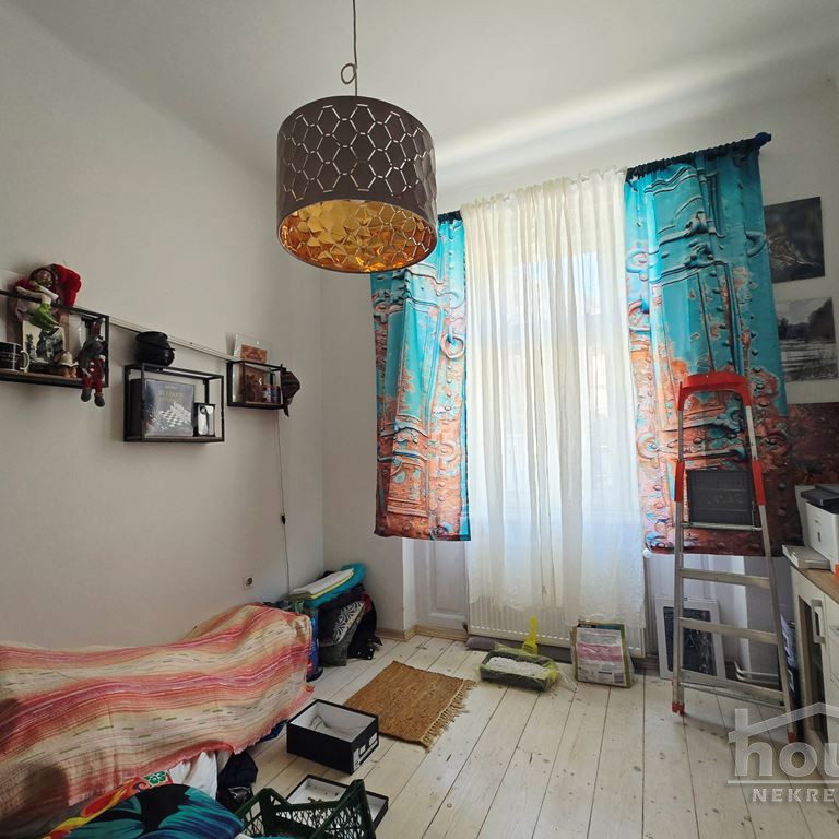 Kuća na prodaju, Sremski Karlovci, 200m², 800.000 €