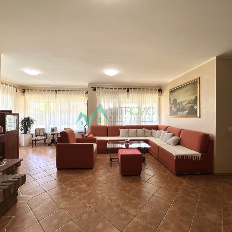 Kuća na prodaju, Stepanovićevo, Novi Sad, 221m², 249.000 €