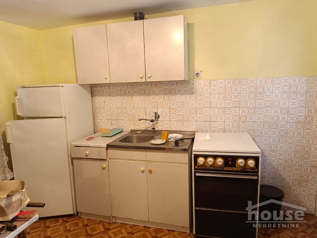 kuce-strazilovo-3091462-s1o76 Kuća na prodaju, Stražilovo, Sremski Karlovci, 220m², 255.000 €