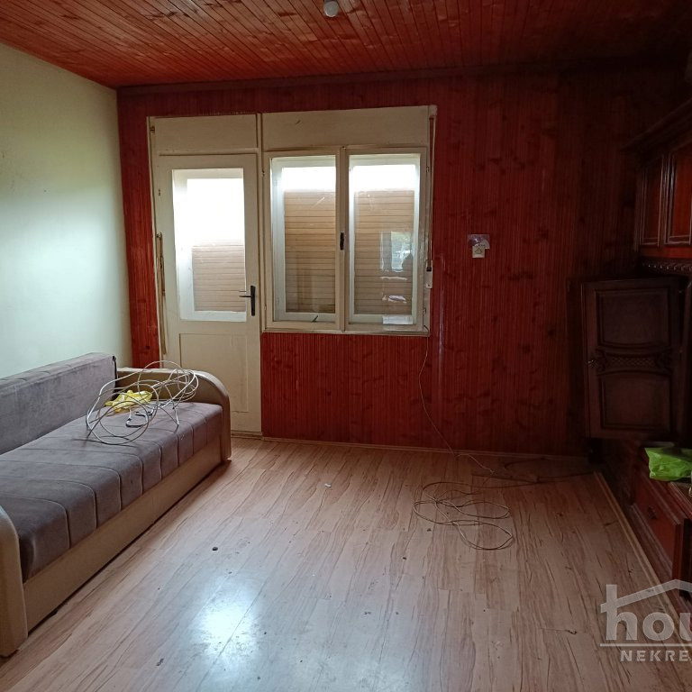 Kuća na prodaju, Stražilovo, Sremski Karlovci, 220m², 255.000 €