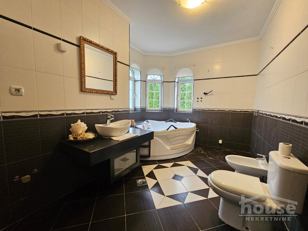 kuce-tatarsko-brdo-3046461-0n3g9 Kuća na prodaju, Tatarsko Brdo, Novi Sad, 338m², 1. sprat, 700.000 €