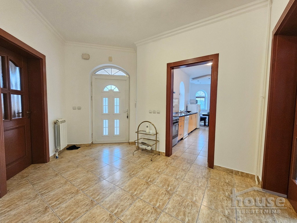kuce-tatarsko-brdo-3046461-1bzkj Kuća na prodaju, Tatarsko Brdo, Novi Sad, 338m², 1. sprat, 700.000 €