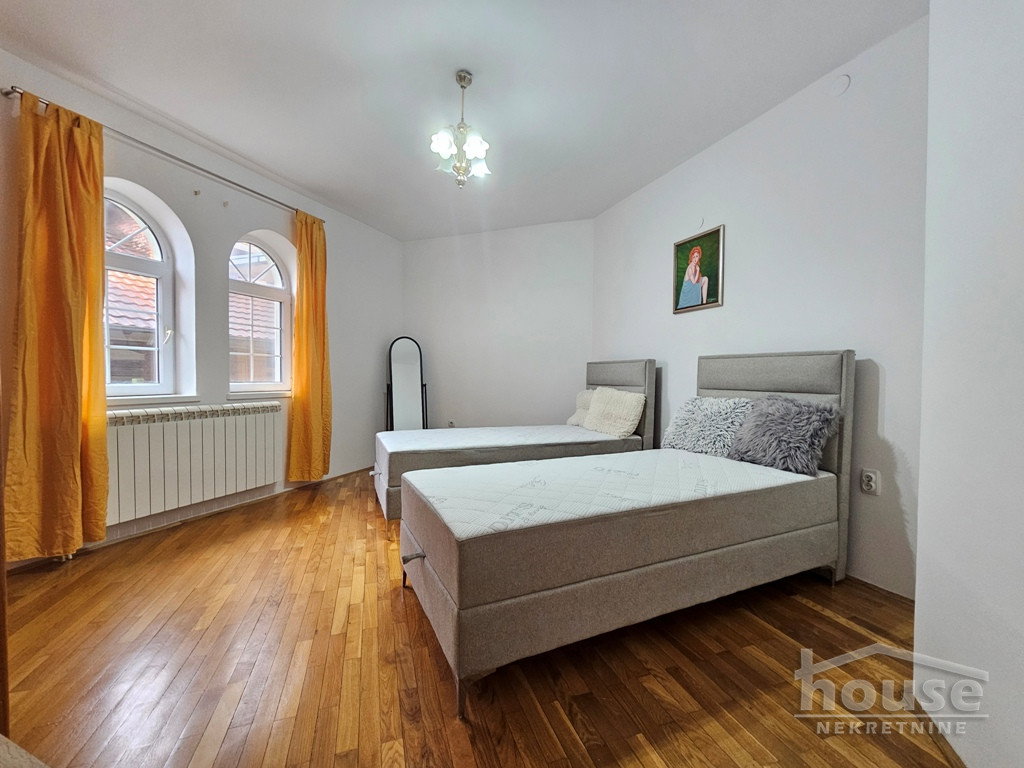 kuce-tatarsko-brdo-3046461-agwu4 Kuća na prodaju, Tatarsko Brdo, Novi Sad, 338m², 1. sprat, 700.000 €