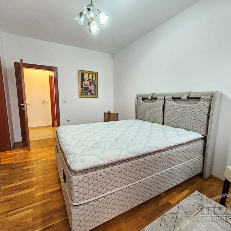 Kuća na prodaju, Tatarsko Brdo, Novi Sad, 338m², 1. sprat, 700.000 €