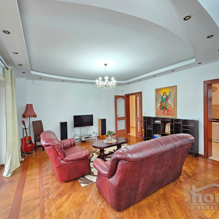 Kuća Prodaja Novi Sad  338 m2