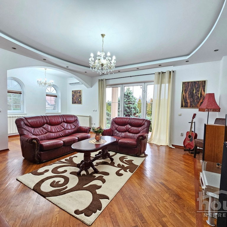 Kuća Prodaja Novi Sad  338 m2