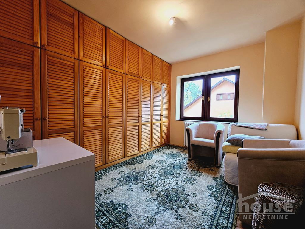 Kuća na prodaju, Tatarsko Brdo, Novi Sad, 210m², 1. sprat, 470.000 €