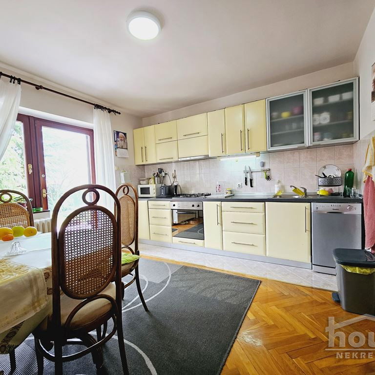 Kuća Prodaja Novi Sad  210 m2