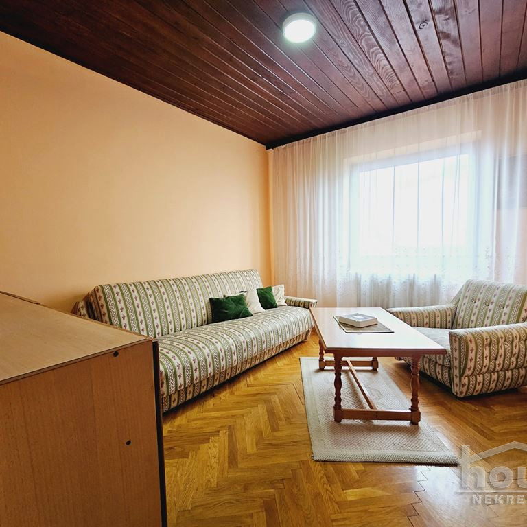 Kuća na prodaju, Tatarsko Brdo, Novi Sad, 210m², 1. sprat, 470.000 €