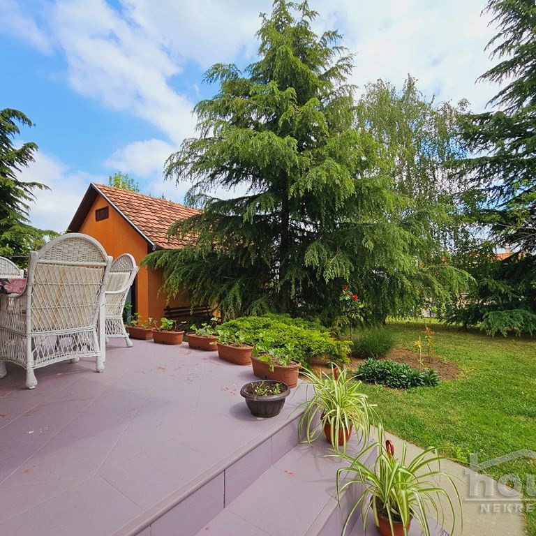 Kuća na prodaju, Tatarsko Brdo, Novi Sad, 210m², 1. sprat, 470.000 €