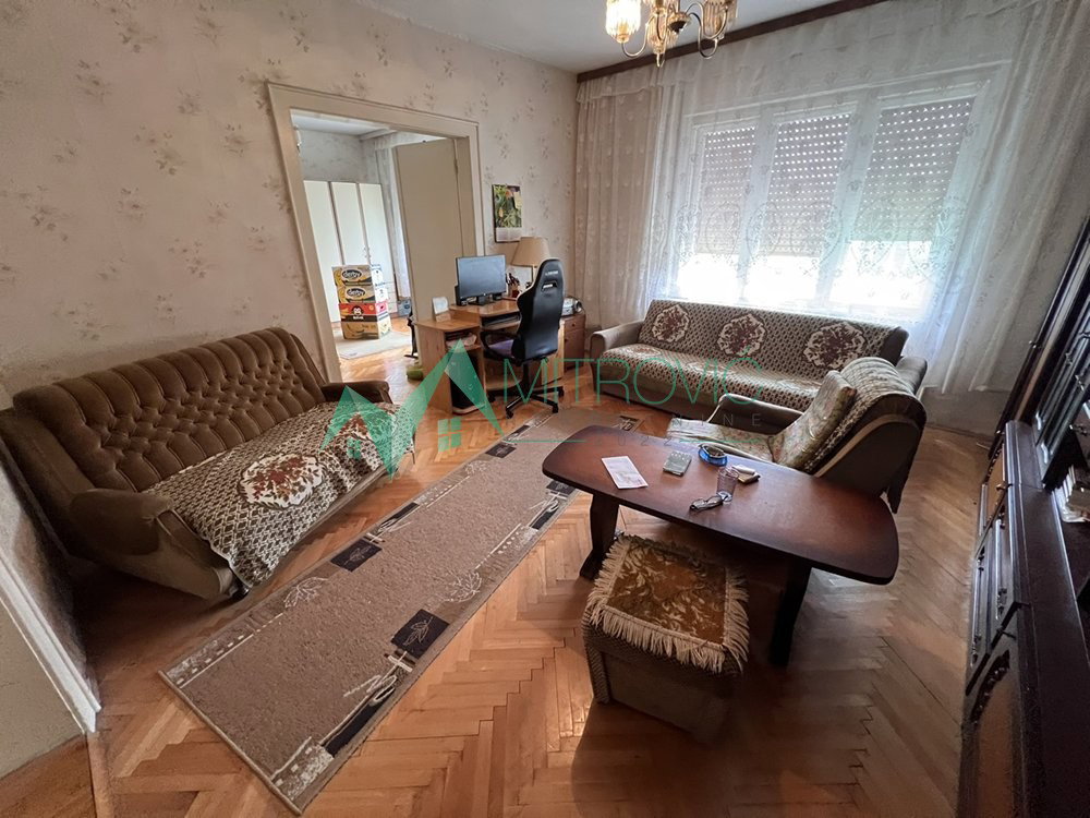 Kuća Prodaja Novi Sad  234 m2