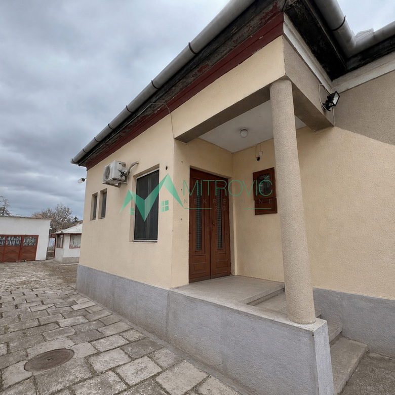 Kuća na prodaju, Telep, Novi Sad, 234m², 355.350 €
