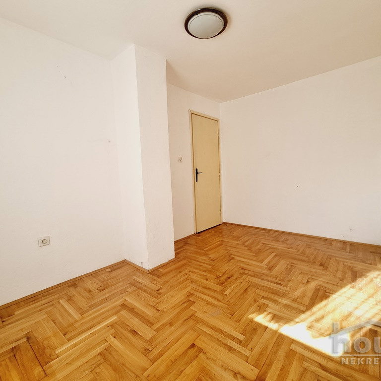 Kuća na prodaju, Torine, Novi Sad, 150m², 150.000 €