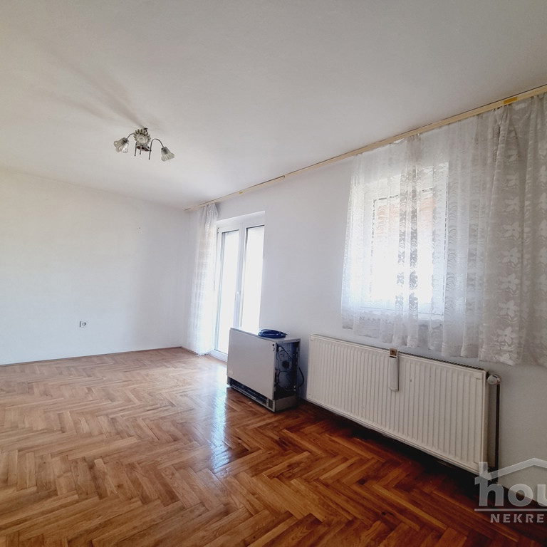 Kuća na prodaju, Torine, Novi Sad, 150m², 150.000 €
