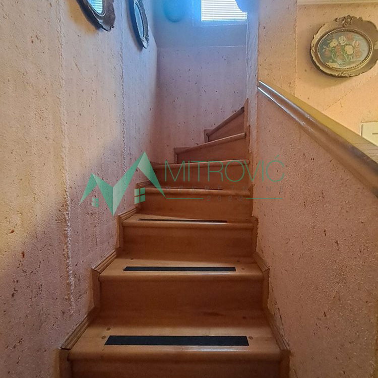 Kuća na prodaju, Trandžament, Novi Sad, 250m², 515.000 €