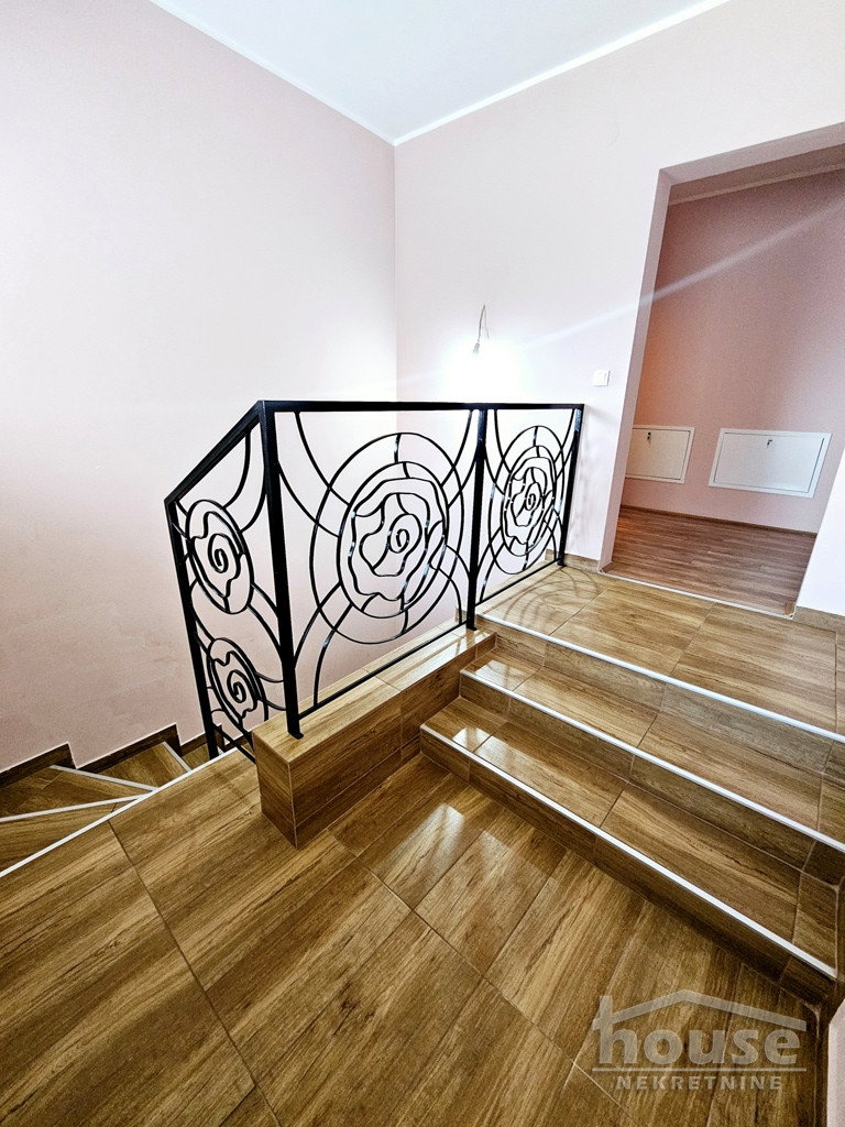 kuce-veterenik-3046669-2ds2p Kuća na prodaju, Veternik, Novi Sad, 270m², 364.000 €