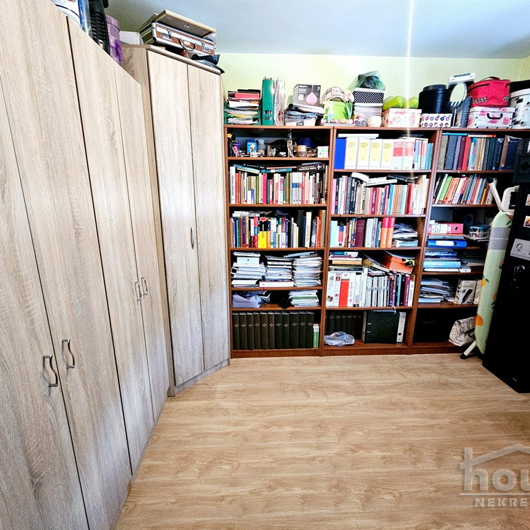 Kuća na prodaju, Veternik, Novi Sad, 270m², 364.000 €
