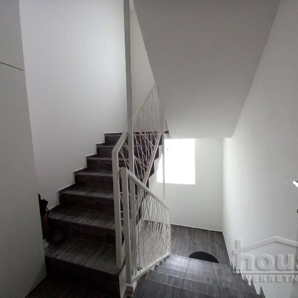 Kuća Prodaja Novi Sad  245 m2
