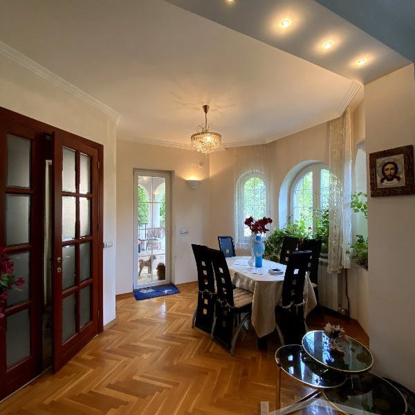 Kuća Prodaja Novi Sad  304 m2